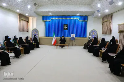 دیدار بانوان دستگاه‌های اجرایی با نماینده ولی فقیه در خراسان‌جنوبی