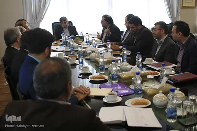 دیدار معاون فرهنگی جهاد دانشگاهی و هیئت همراه با وزیر ارشاد