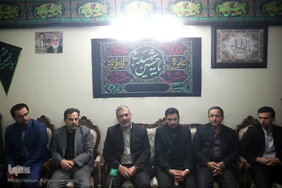 دیدار نمایندگان جامعه قرآنی با خانواده شهید «مهدی خاتمی»