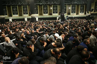 مراسم عزاداری شام غریبان در حسینیه امام خمینی(ره)