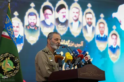 بزرگداشت مقام شامخ شهیدان عرصه خدمت در ستاد ارتش