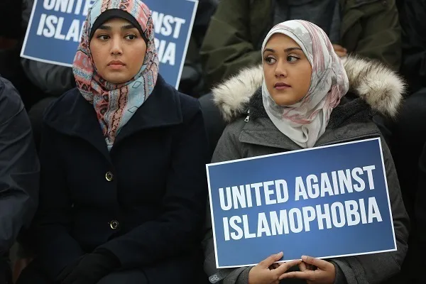 Sinasabi ng Pangkat ng Pagmamasid na Dumoble sa Isang Dekada ang mga Pangyayari ng Pagkapoot sa Anti-Muslim