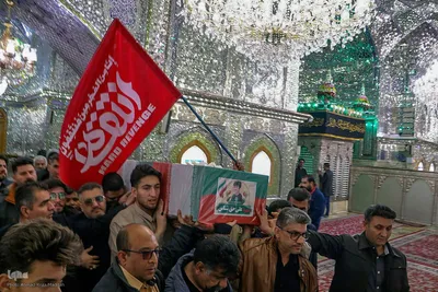 آیین تشییع دانش‌آموز شهید «علی حق‌شناس» در حرم شاهچراغ(ع)