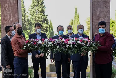 گلباران آرامگاه شیخ «اَجَلّ» سعدی شیرازی‎‎‎‎