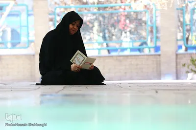 مراسم گلباران و عطرافشانی مزار مطهر شهدا در قم