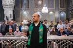 آیین تعویض پرچم گنبد حرم امام رضا(ع)
