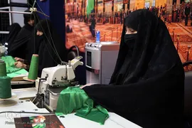 مراسم افتتاحیه کارگاه دوخت لباس شیرخوارگان حسینی