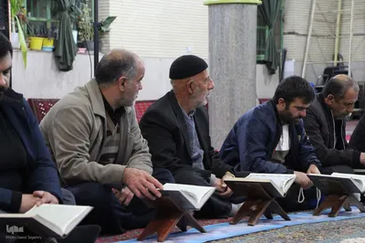 کرسی تلاوت قرآن در روستای گوراب ملایر