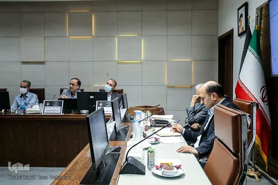 نشست علمی ارائه نتایج طرح سنجش و پایش سند چشم انداز ۱۴۰۴ جمهوری اسلامی ایران