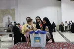 حماسه حضور در گلستان شهدای اصفهان