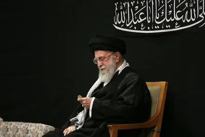 مراسم عزادارای شب عاشورا با حضور رهبر معظم انقلاب