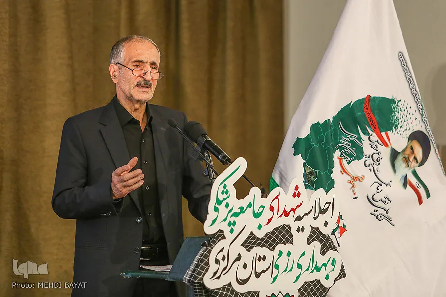 گسترش فرهنگ شهادت از خانواده‌ها آغاز شود