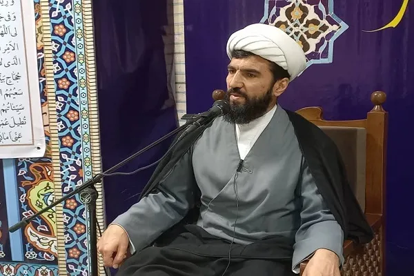 مراسم جزء‌خوانی و تفسیر قرآن در گلستان برگزار شد + عکس