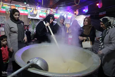 پخت بزرگترین سمنو شیرازی در کشور