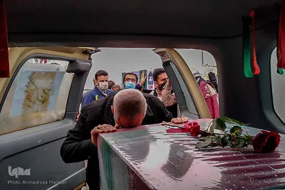 آئین استقبال از پیکر مطهر ۹ شهید دفاع مقدس در شیراز‎‎