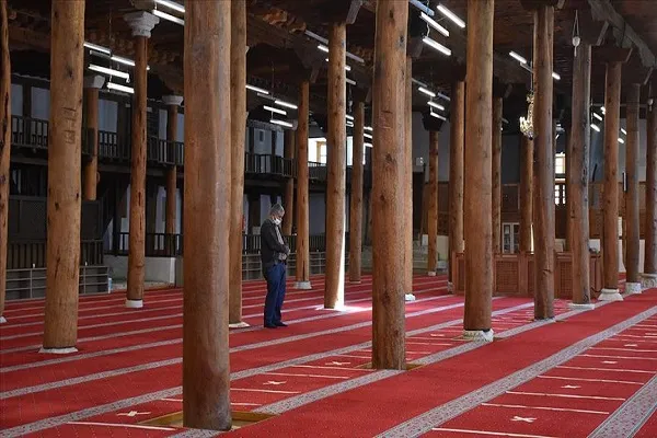 Dünya mirası Sivrihisar Ulu Cami cemaatine kavuştu