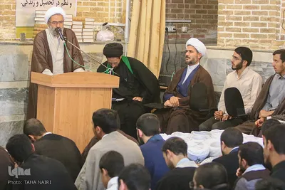 مراسم عمامه‌گذاری طلاب حوزه‌ علمیه استان مرکزی - اراک/عکاس:طاها نظیری