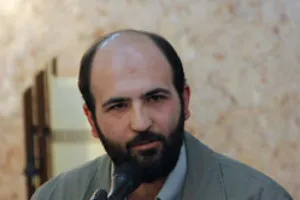 دانشگاه‌ها در حوزه نقد ادبی مصرف‌کننده ترجمه‌های غربی هستند/ بی‌اعتقادی به گونه‌های ادبی دینی