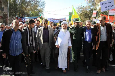 راهپیمایی ۱۳ آبان در یزد