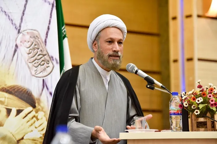 استضعاف، عذر موجهی برای عدم بندگی خداوند نیست/ انتقاد از حزبی‌گرایی در انتصاب مسئولیت‌ها