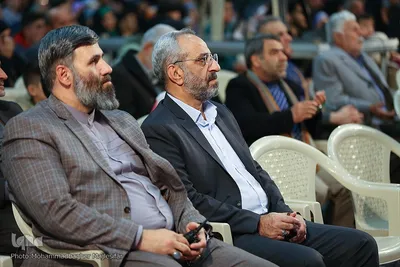 ویژه‌برنامه تحویل سال نو در گلستان شهدای اصفهان
