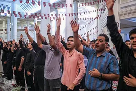 عزاداری شب دوم در حرم شاهچراغ (ع)