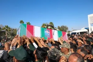 استقبال مردم بندرعباس از پیکر شهید مدافع حرم هرمزگان