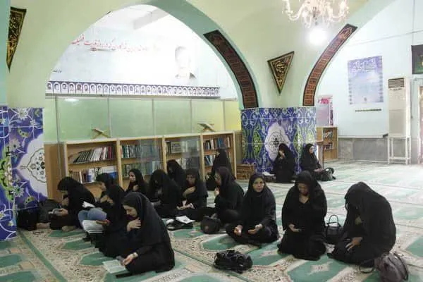 تجدید بیعت کارکنان بسیجی جامعه پزشکی خوزستان با شهدای هویزه