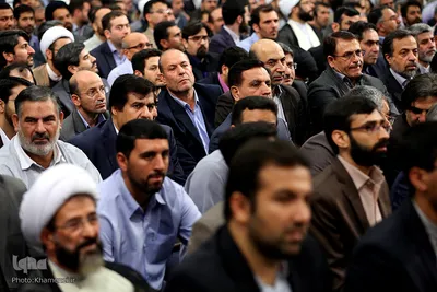 دیدار جمعی از اساتید دانشگاه‌ها با رهبرمعظم انقلاب