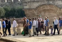Les colons israéliens multiplient les provocations contre Al Aqsa