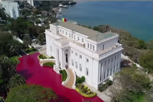 Sénégal : une mosquée au parlais présidentiel