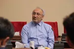 دیدار اعضای انجمن عکاسان آذربایجان شرقی با فرمانده سپاه عاشورا‎