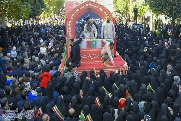 تشییع پیکر پاک ۱۱ شهید گمنام دوران دفاع مقدس  در ساری