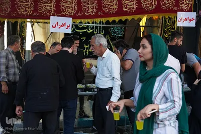 پذیرایی موکب‌های حسینی از عزاداران و شهروندان اصفهانی