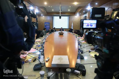 نشست خبری رییس پژوهشگاه رویان
