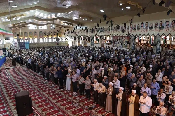 نماز جمعه ساری، 11 خرداد به امامت آیت الله محمد باقر محمدی لائینی، نماینده ولی فقیه در مازندران