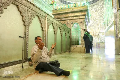 ضدعفونی كردن مستمر ضریح و صحن حرم مطهر شاهچراغ(ع)