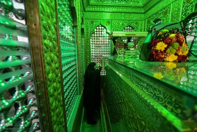 آئین غبارروبی ضریح مطهر حضرت شاهچراغ (ع)