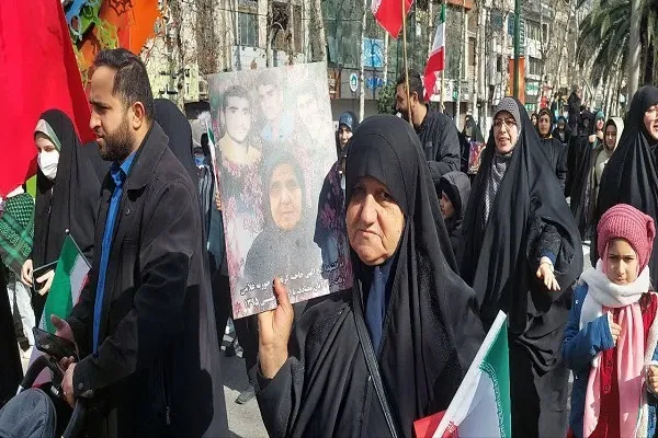 راهپیمایی جشن پیروزی انقلاب اسلامی در مرکز استان مازندران