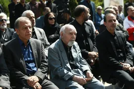  آیین تشییع پیکر زنده‌یاد بهروز رضوی، گوینده، مجری و بازیگر پیشکسوت صدا و سیما در مسجد بلال 