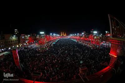 تعویض پرچم حرمین شریفین در کربلا به مناسبت فرارسیدن ماه محرم