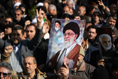 راهپیمایی نمازگزاران اصفهانی به شکرانه پیروزی مقاومت
