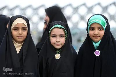 مراسم روز عفاف و حجاب در میدان امام حسین (ع)