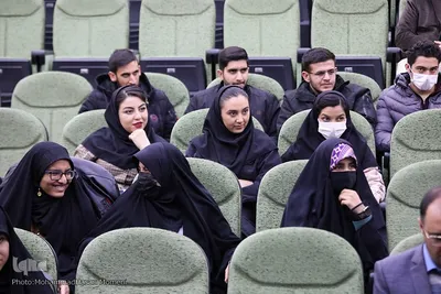 نشست صمیمی دانشجویان با استاندار همدان
