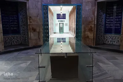 مزار سعدی، استاد سخن در شیراز