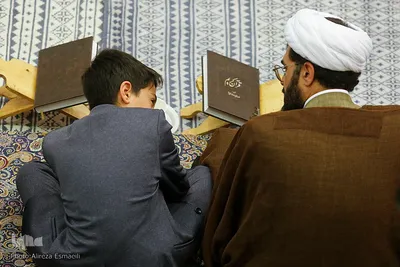 دهمین جلسه تلاوت و استماع قرآن کریم