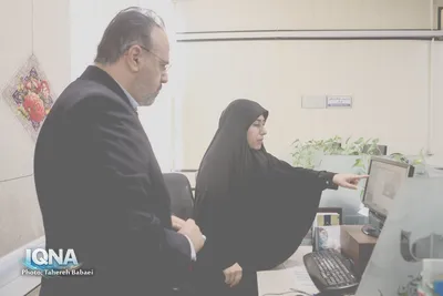 حضور محمد هادی صلح جو مدیر رادیو قرآن به مناسبت روز خبرنگار در تحریریه ایکنا