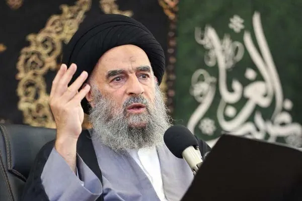 پذیرش هدایت و گمراهی با اختیار خود انسان است