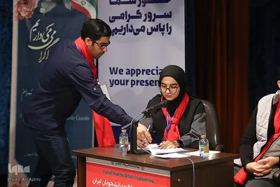 دور نیمه‌نهایی مسابقات ملی مناظره دانشجویان در اصفهان