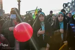 Teheraner feiern Geburtstag von Fatima Zahra (s.a.)
